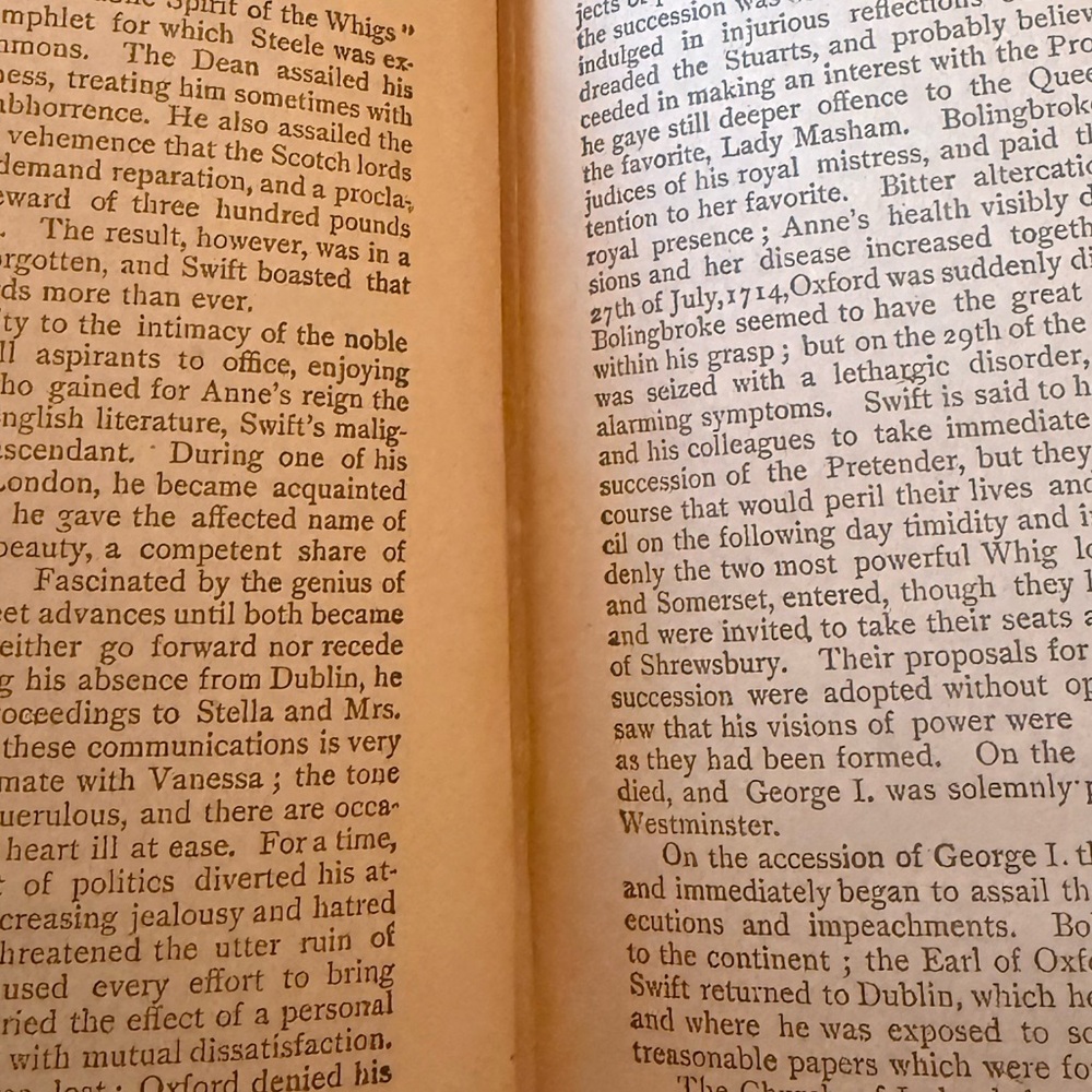 Pair of Vintage Books - Picture 4 of 8